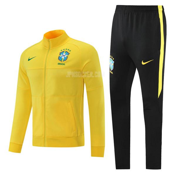 2021-22 ブラジル 08g57 黄 ジャケット